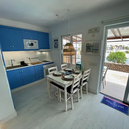 La Casa Del Mar - The Sea House Tatil Evi Playa Blanca